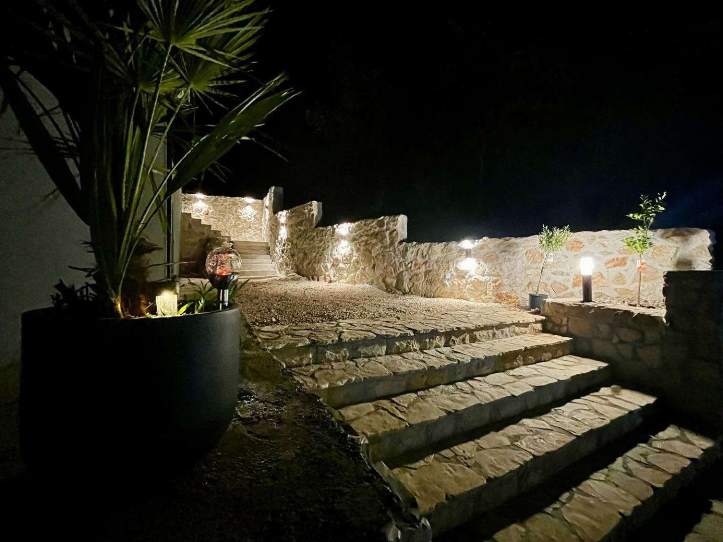 Luxury Villa Andrea Vrzika In Forest Near The Sea Zagvozd Екстер'єр фото