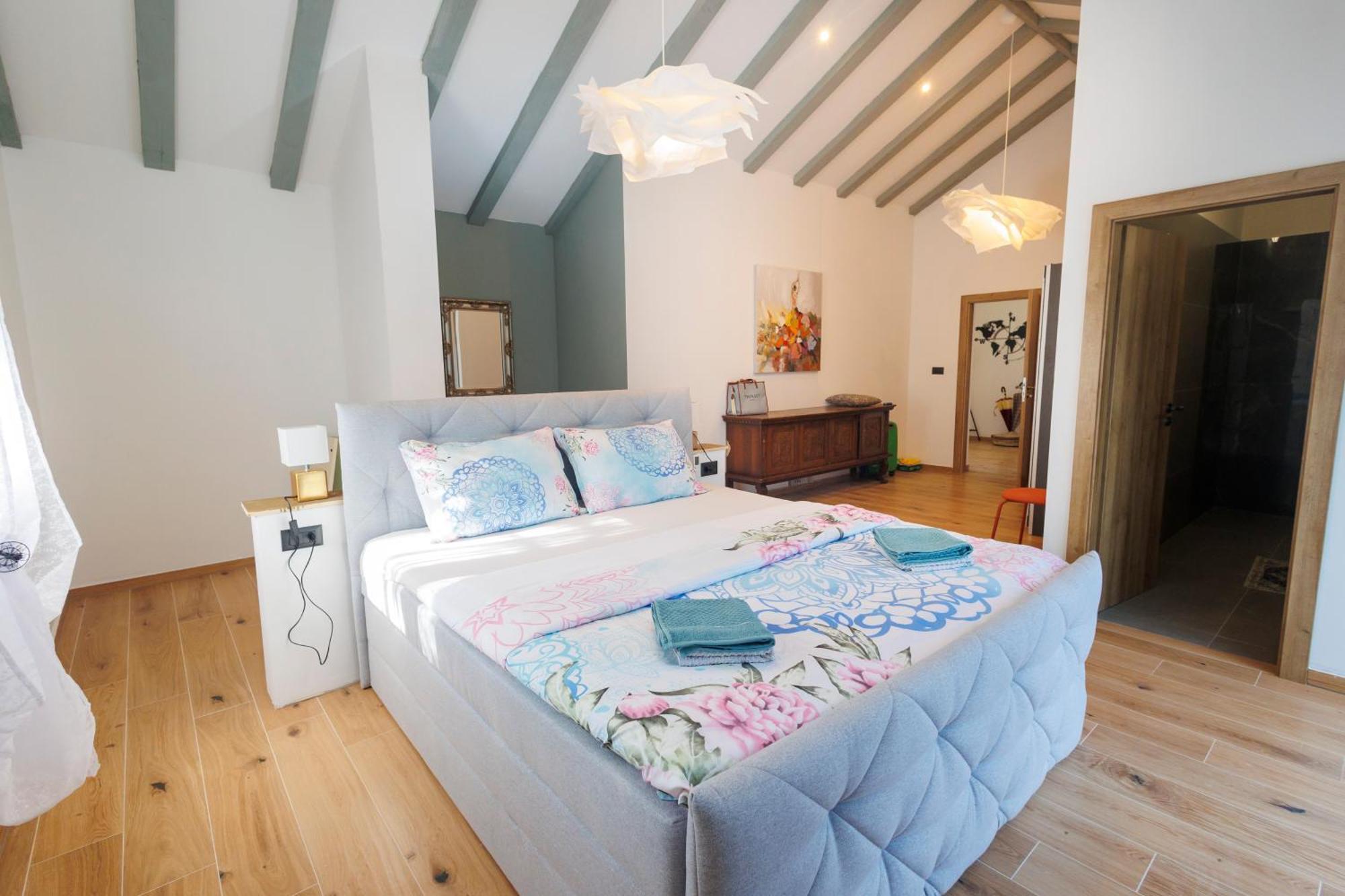 Luxury Villa Andrea Vrzika In Forest Near The Sea Zagvozd Екстер'єр фото