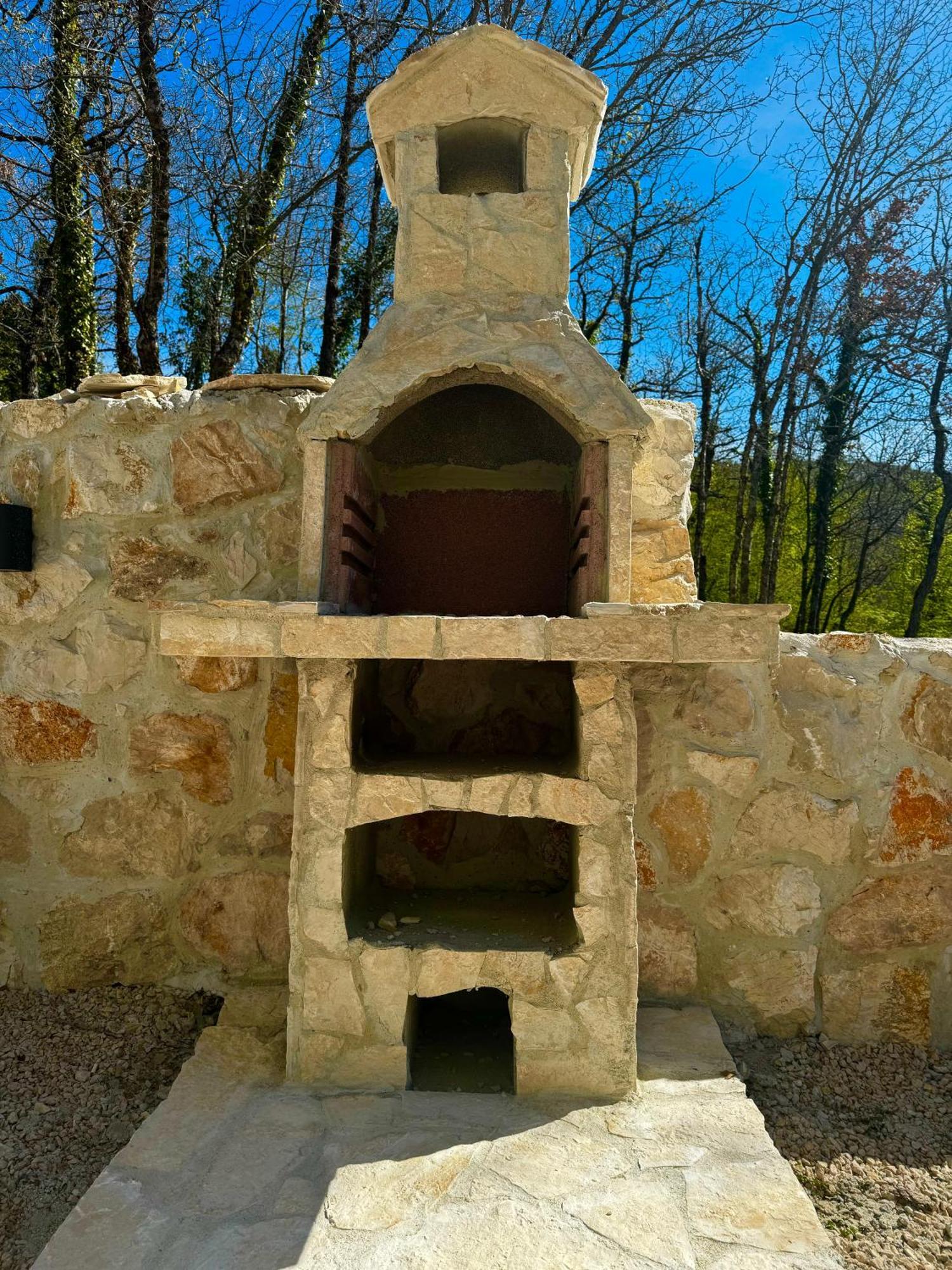Luxury Villa Andrea Vrzika In Forest Near The Sea Zagvozd Екстер'єр фото